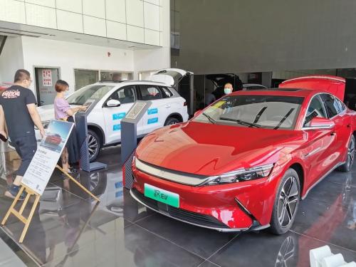 北京將下發(fā)2萬新能源家庭指標 實探新能源車市：幾乎無特殊優(yōu)惠活動，不同車企銷量分化嚴重